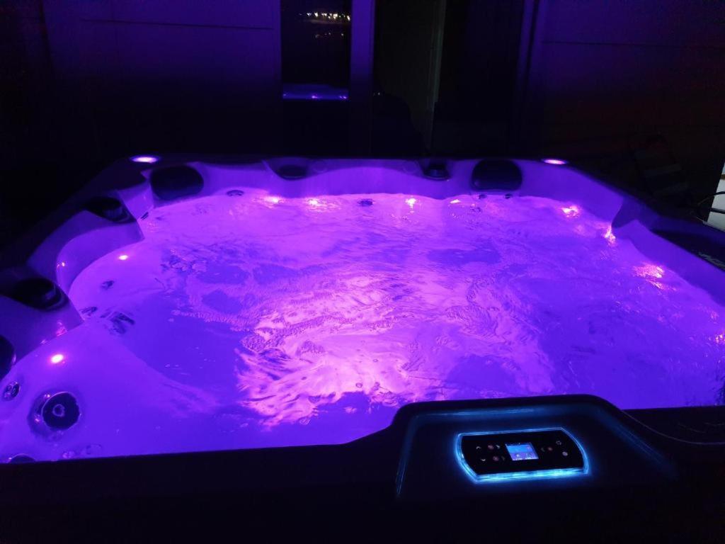 Apartamento Abelia, Two Terraces, Hot Tub, Free Parking Dubrovnik Exterior foto