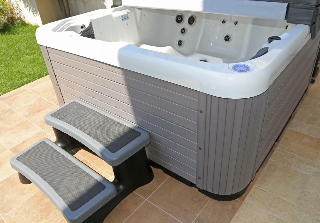 Apartamento Abelia, Two Terraces, Hot Tub, Free Parking Dubrovnik Exterior foto